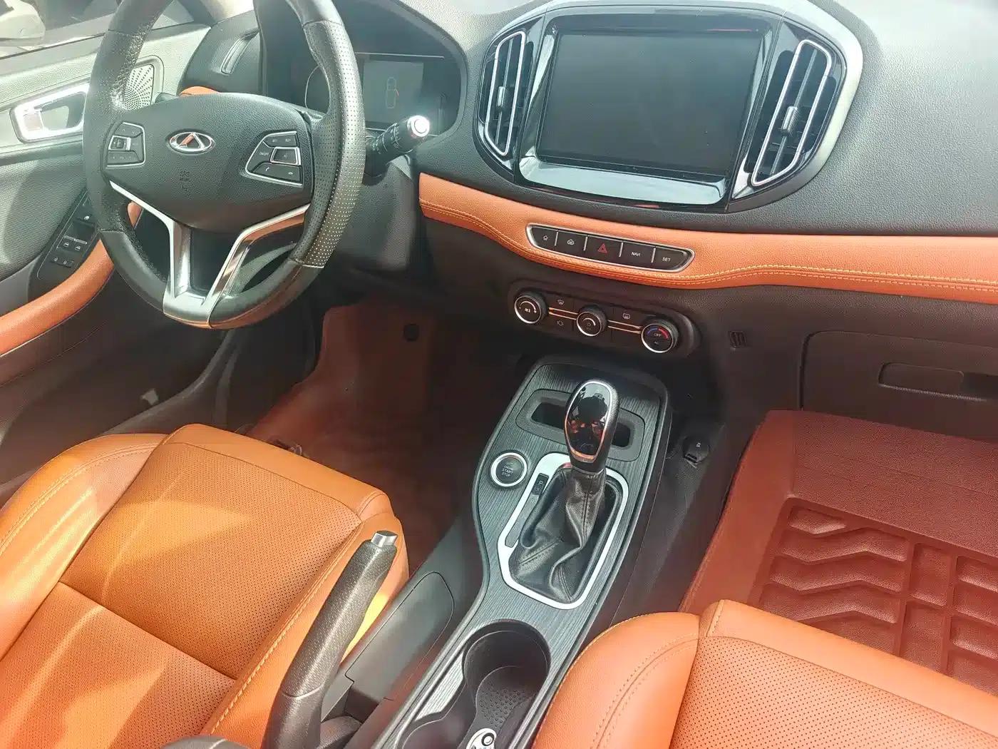 Chery Tiggo 7 2016 2.0L CVT Brilliant Edition — миниатюра 9
