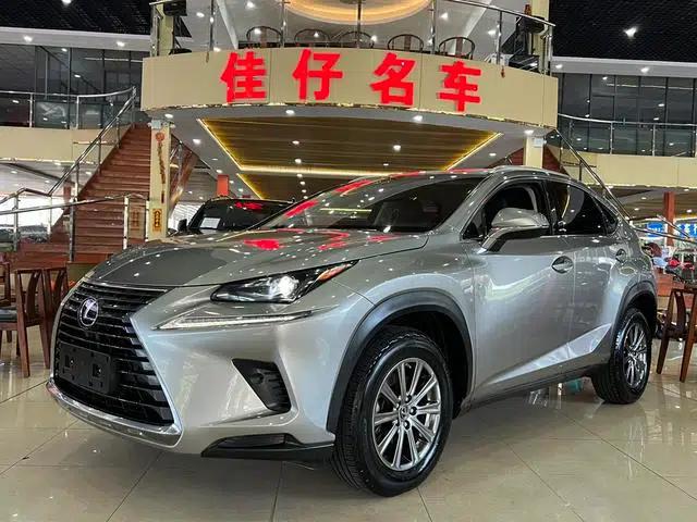 Lexus NX 2017 300 FWD Sport Edition