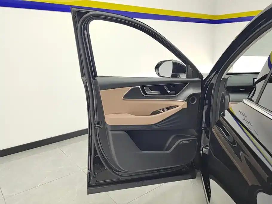 Chery Tiggo 8L 2024 2.0T 2WD Comfort Edition 5-seater — миниатюра 7