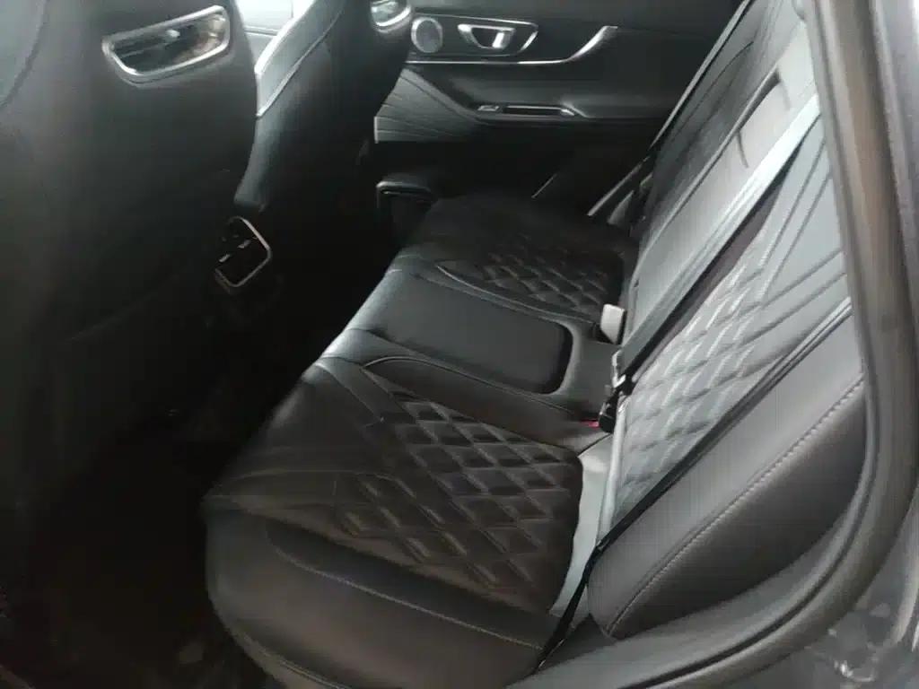 Chery Tiggo 7 PLUS 2023 1.6TGDI DCT Premium — миниатюра 17