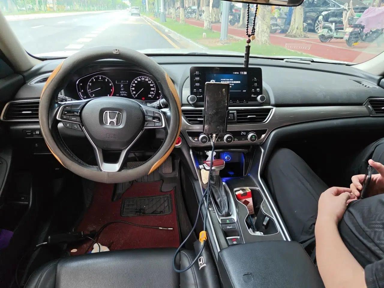 Honda Accord 2018 260TURBO Elite Edition China VI — миниатюра 6