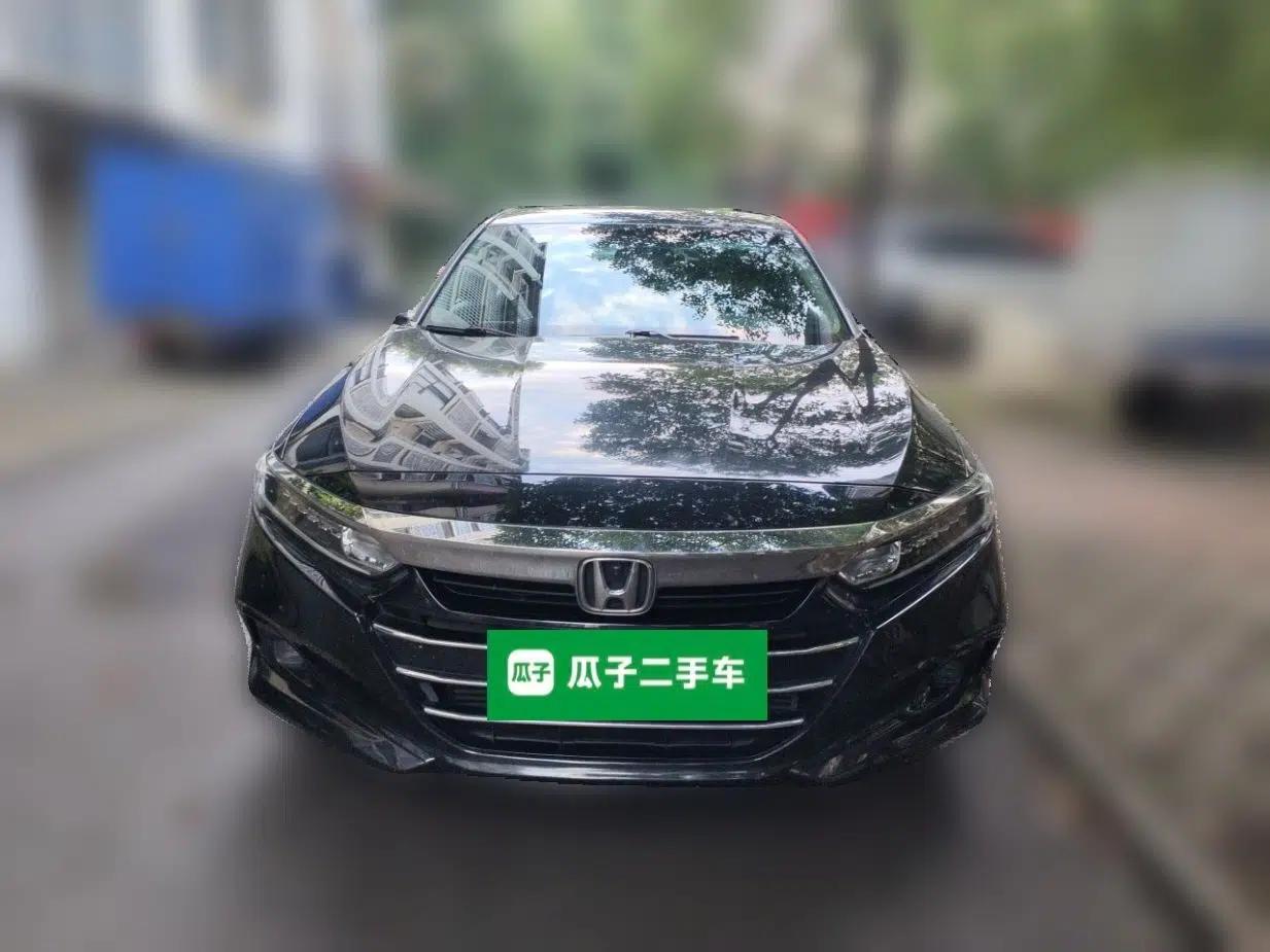 Honda Accord 2022 260TURBO Luxury Edition — миниатюра 2