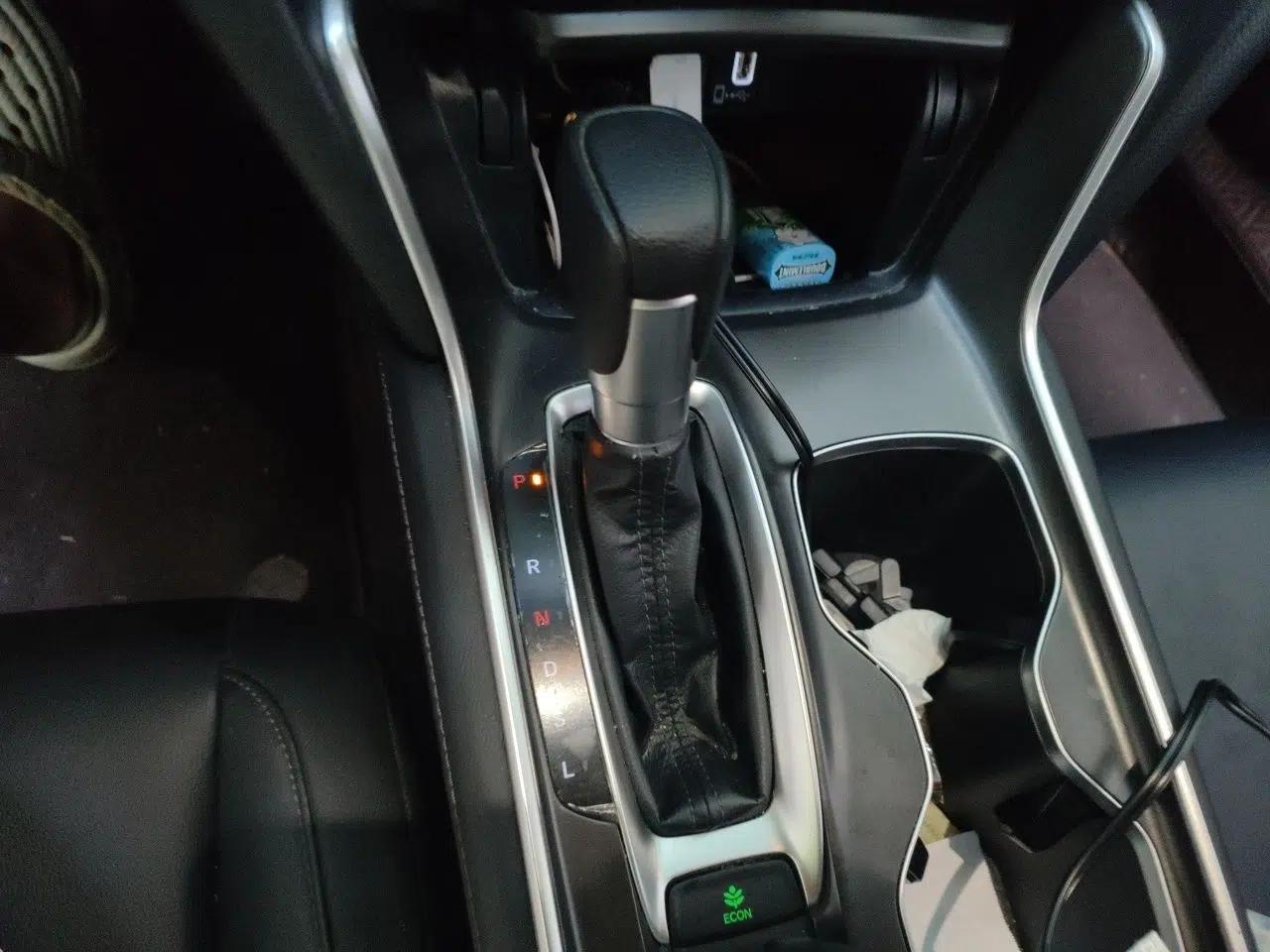 Honda Accord 2022 260TURBO Luxury Edition — миниатюра 14