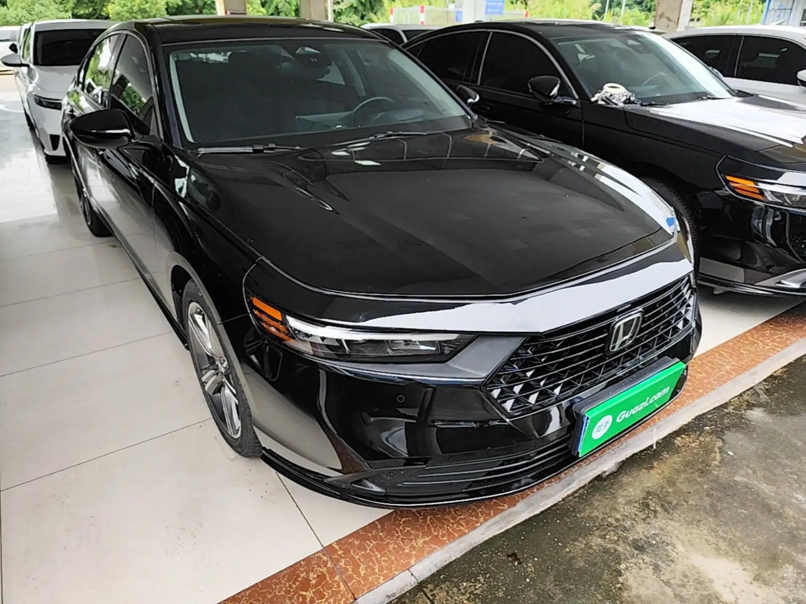 Honda Accord 2024 260TURBO Prestige Edition — миниатюра 3
