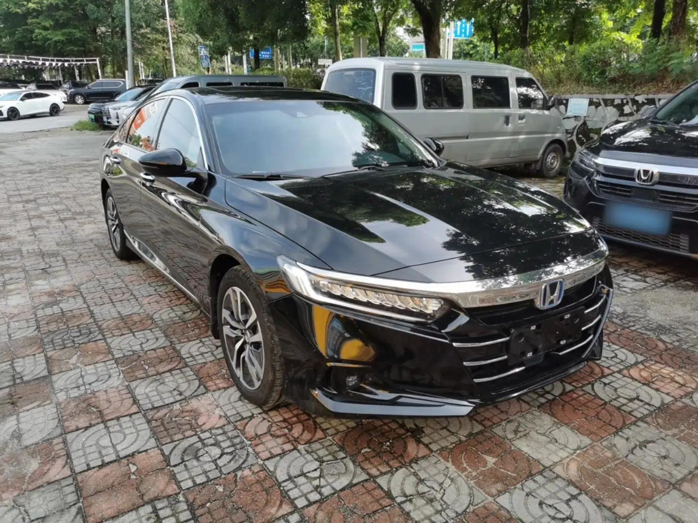 Honda Accord 2022 Xing·Hybrid 2.0L Xingling Version — миниатюра 12