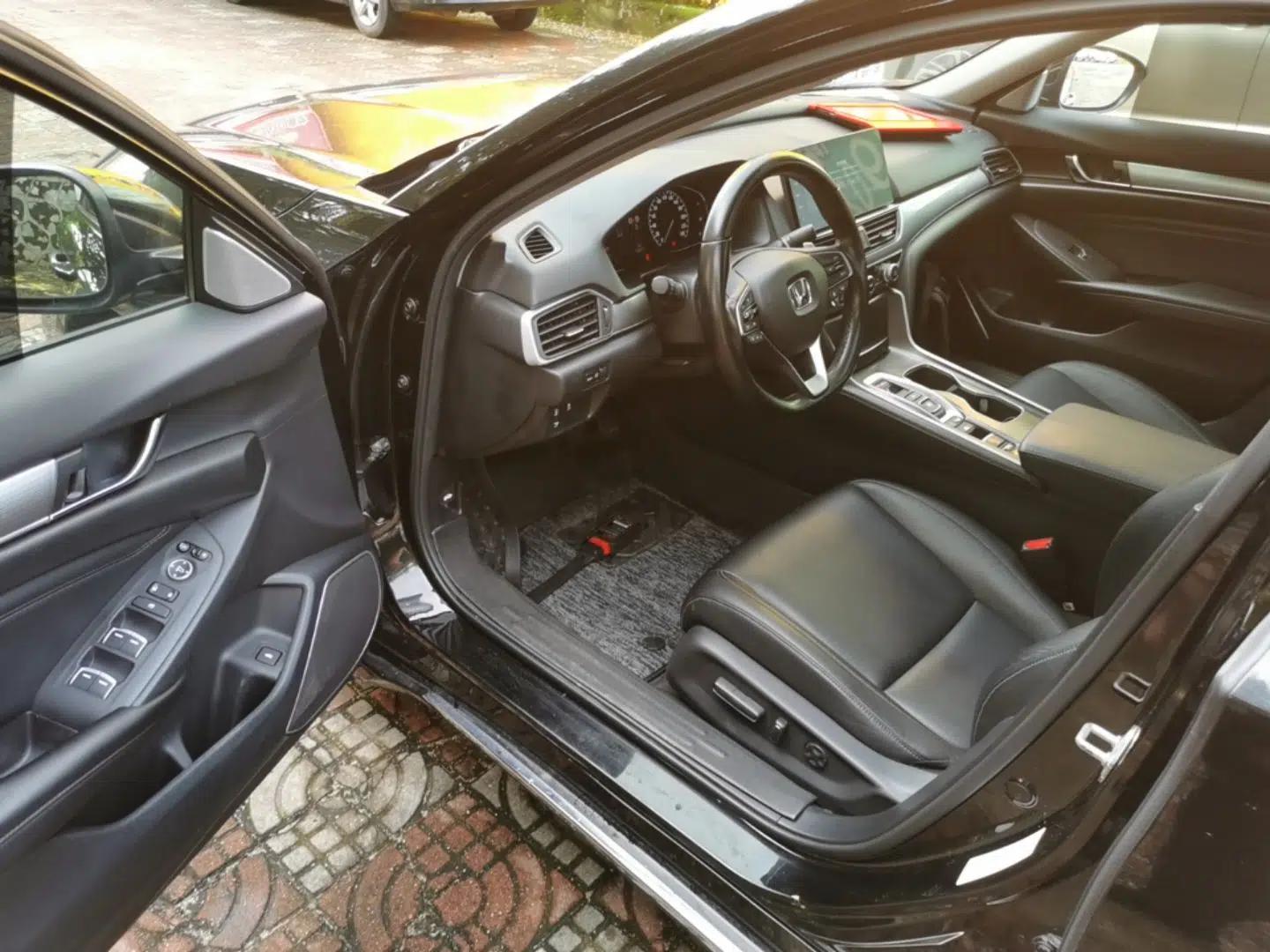 Honda Accord 2022 Xing·Hybrid 2.0L Xingling Version — миниатюра 23