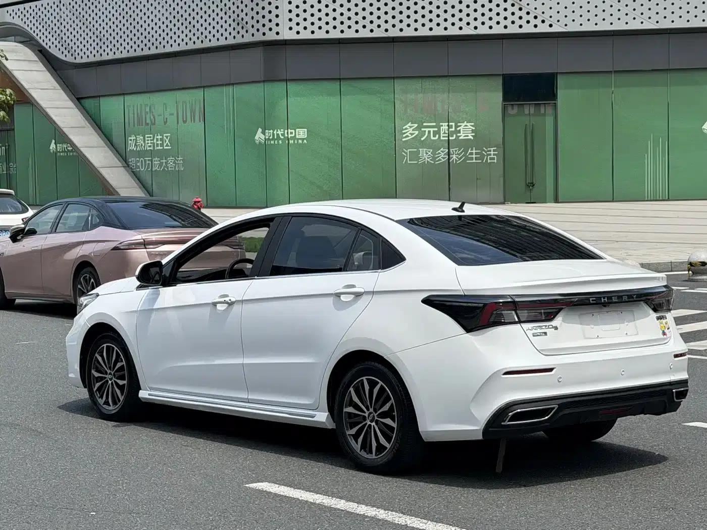 Chery Arrizo 5 PLUS 2021 Model, Little AI 1.5L CVT Enjoy PLUS — миниатюра 4