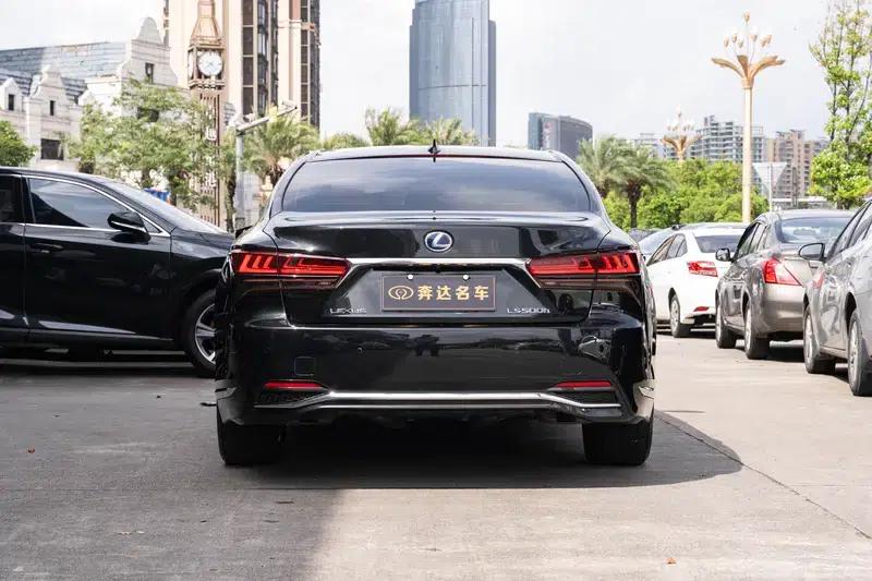 Lexus LS 2021 500h Luxury Edition — миниатюра 4