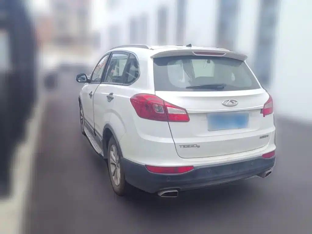 Chery Tiggo 5 2014 2.0L Manual Comfort Edition — миниатюра 9