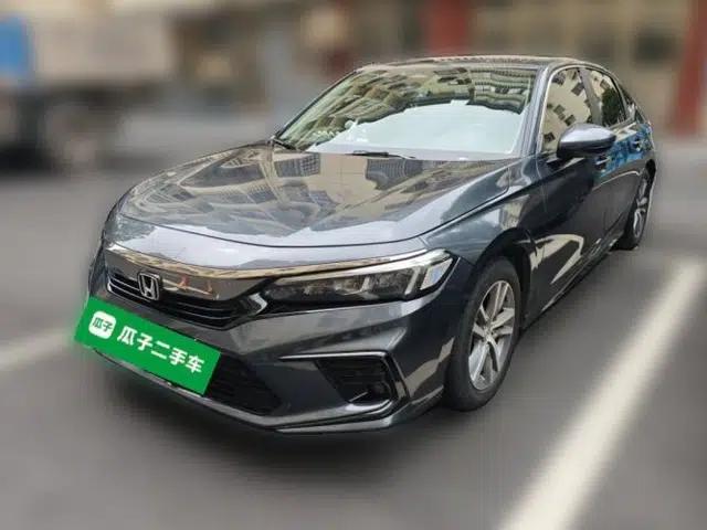 Honda Civic 2023 240TURBO CVT Dynamic · Center Stage Special Edition