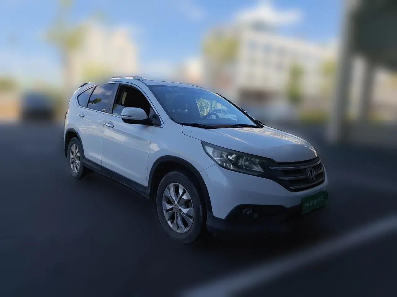 Honda CR-V 2013 2.4L two-wheel drive luxury version — миниатюра 3