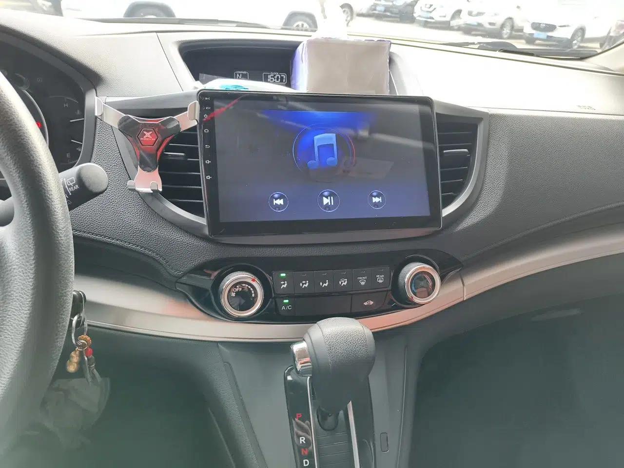 Honda CR-V 2016 2.0L Two-Wheel Drive Classic Edition — миниатюра 13
