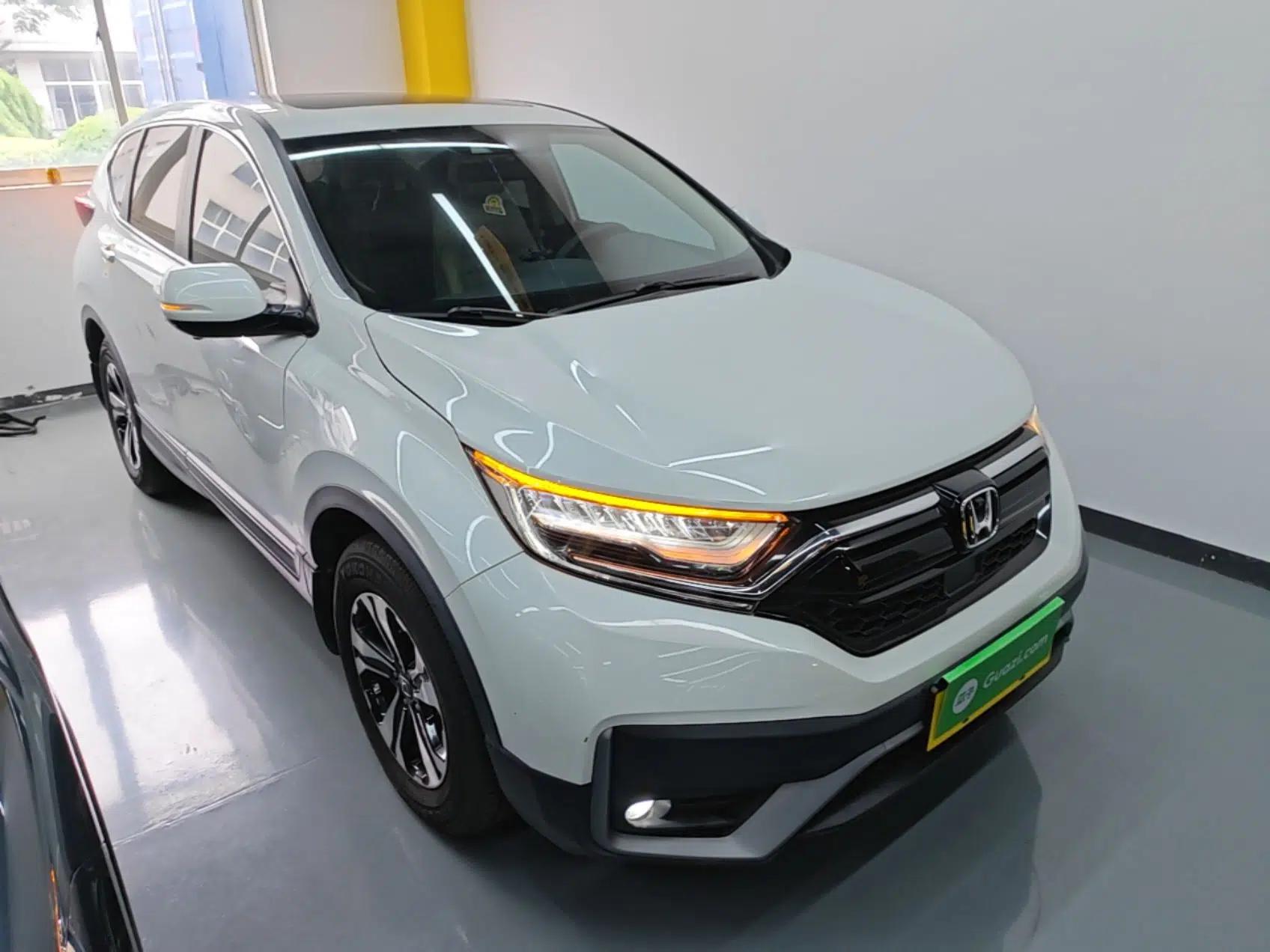 Honda CR-V 2021 240TURBO CVT Two-Wheel Drive Urban Edition — миниатюра 3