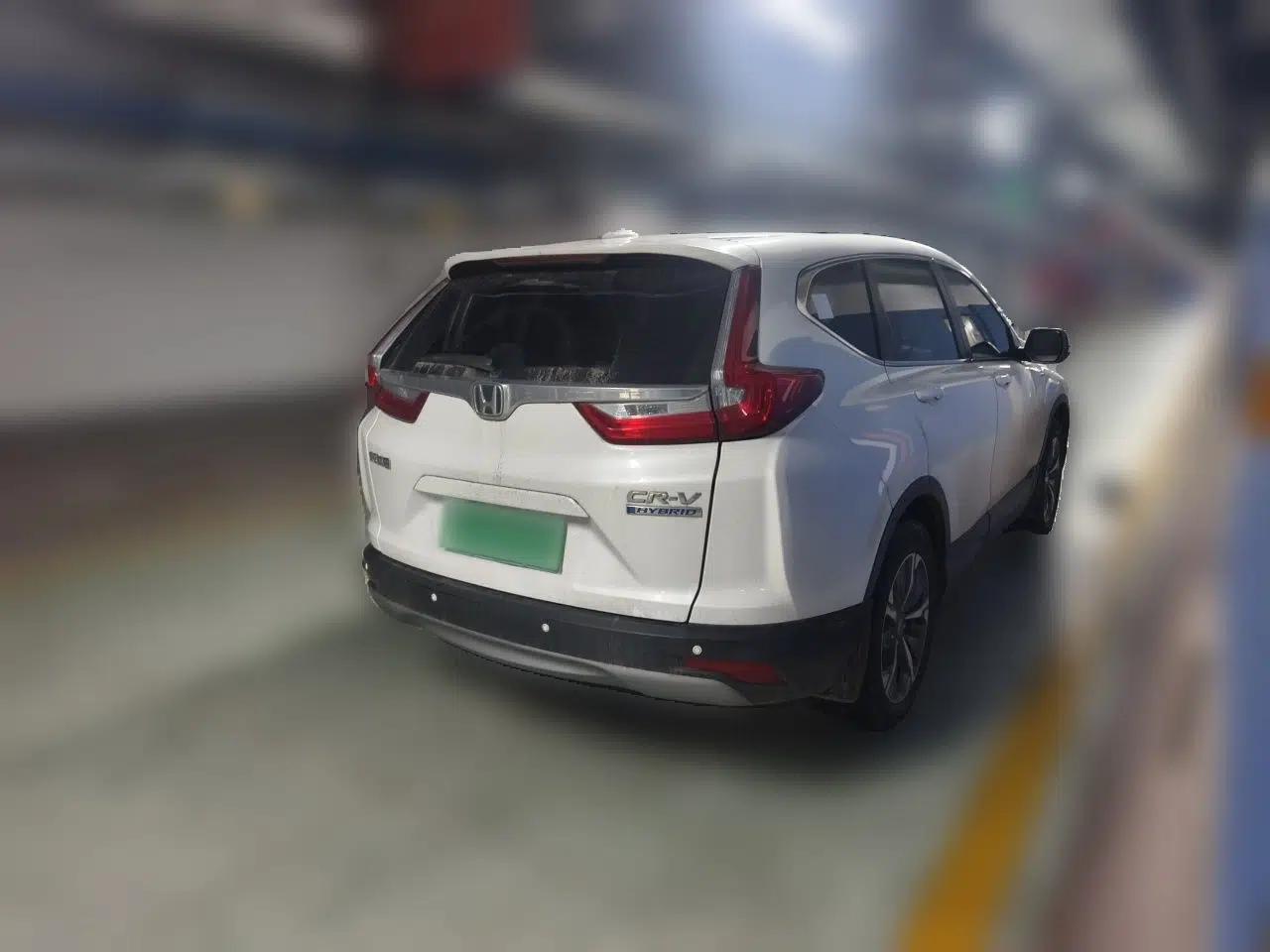Honda CR-V 2017 Hybrid 2.0L Pure Speed Edition — миниатюра 6