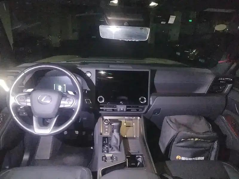 Lexus GX 2024 550h Overtrail Peak Edition — миниатюра 5