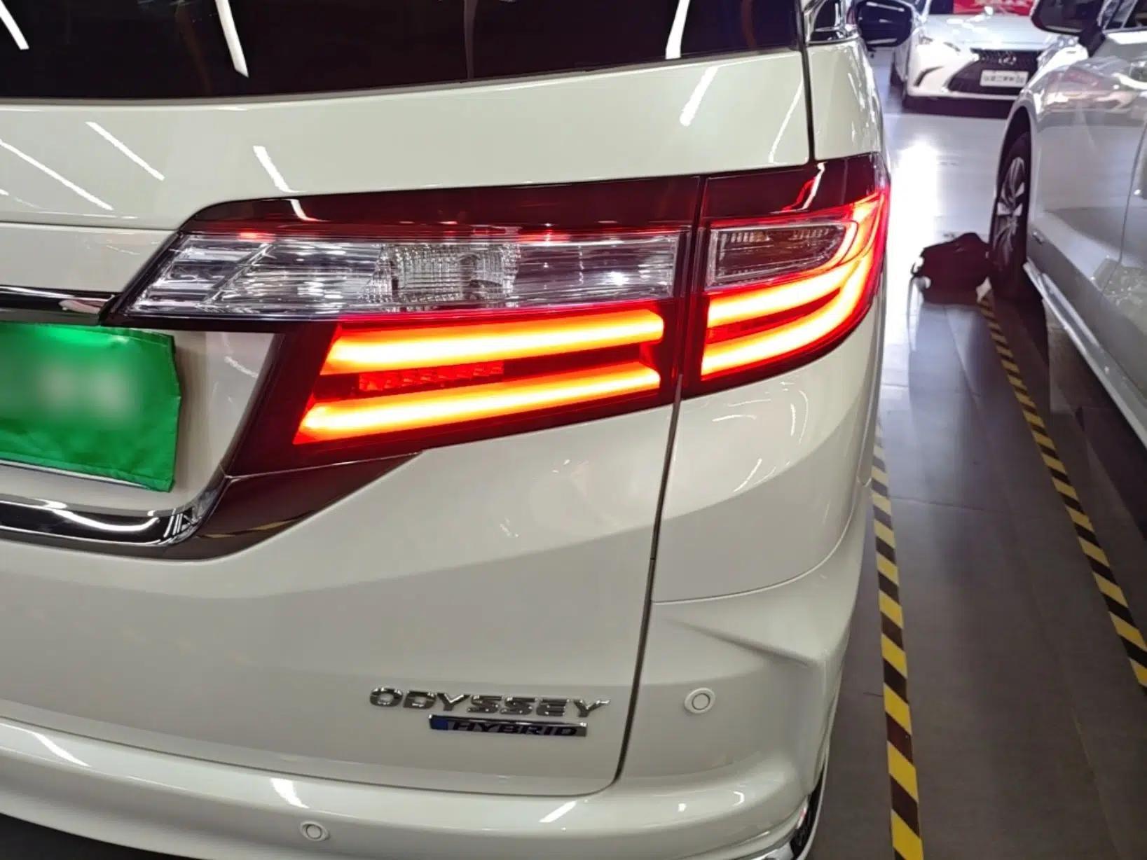 Honda Odyssey 2019 2.0L Rui·Zhi Zhen Edition — миниатюра 9