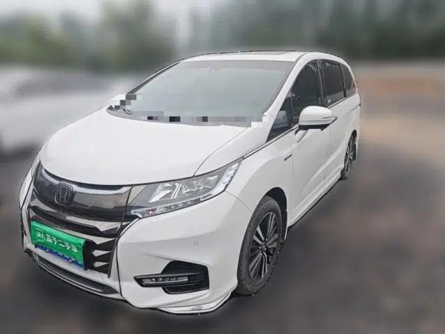 Honda Odyssey 2021 2.0L Rui·Luxury Edition