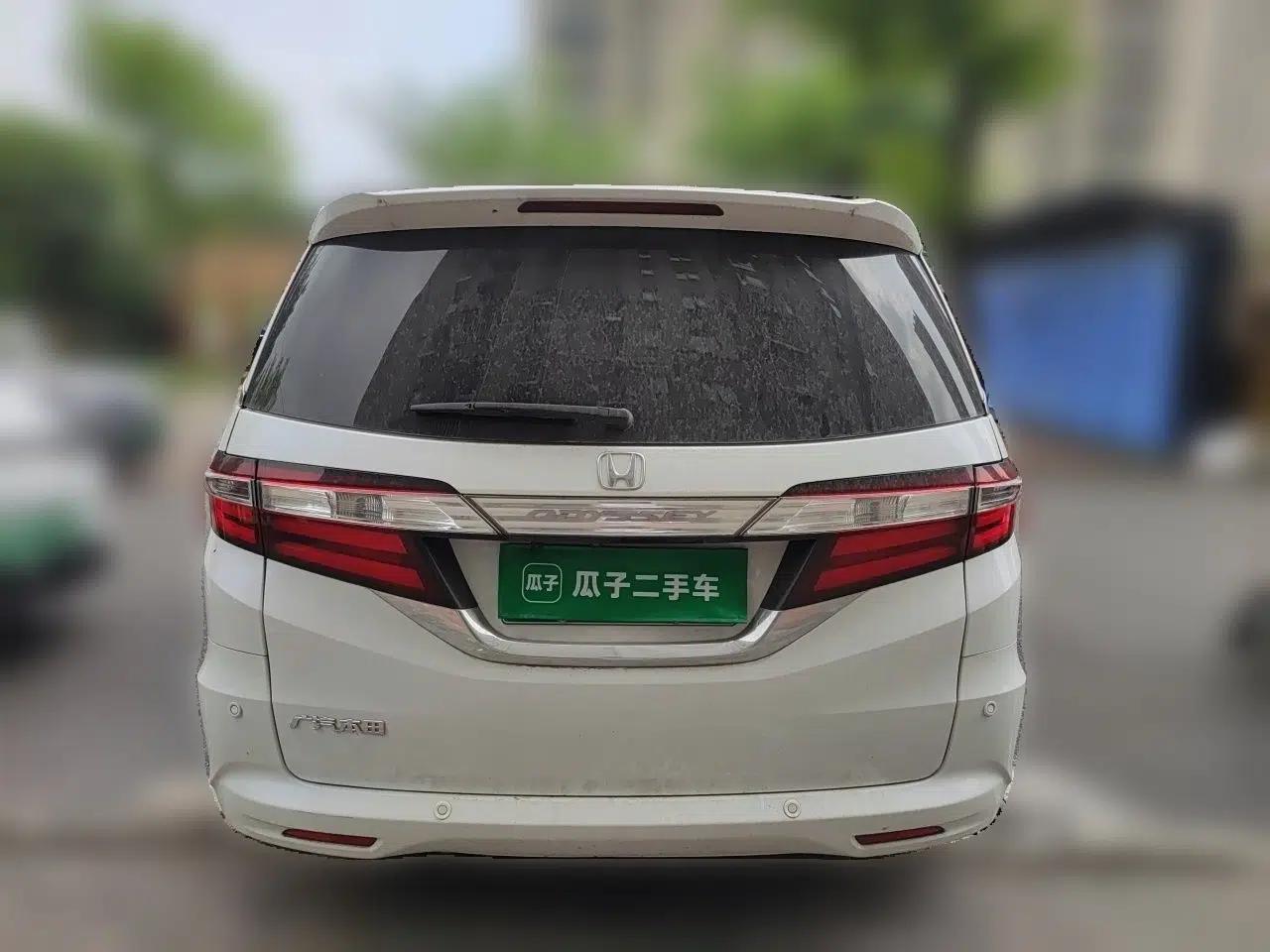 Honda Odyssey 2017 2.4L Smart Edition — миниатюра 5