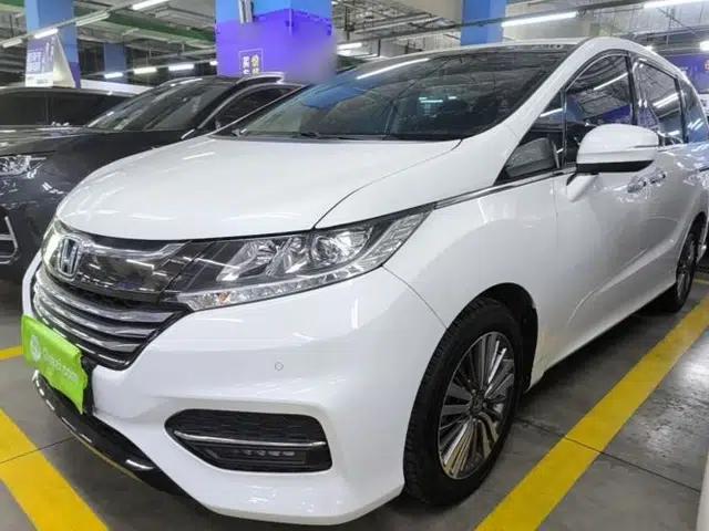 Honda Odyssey 2018 2.4L Luxury Edition