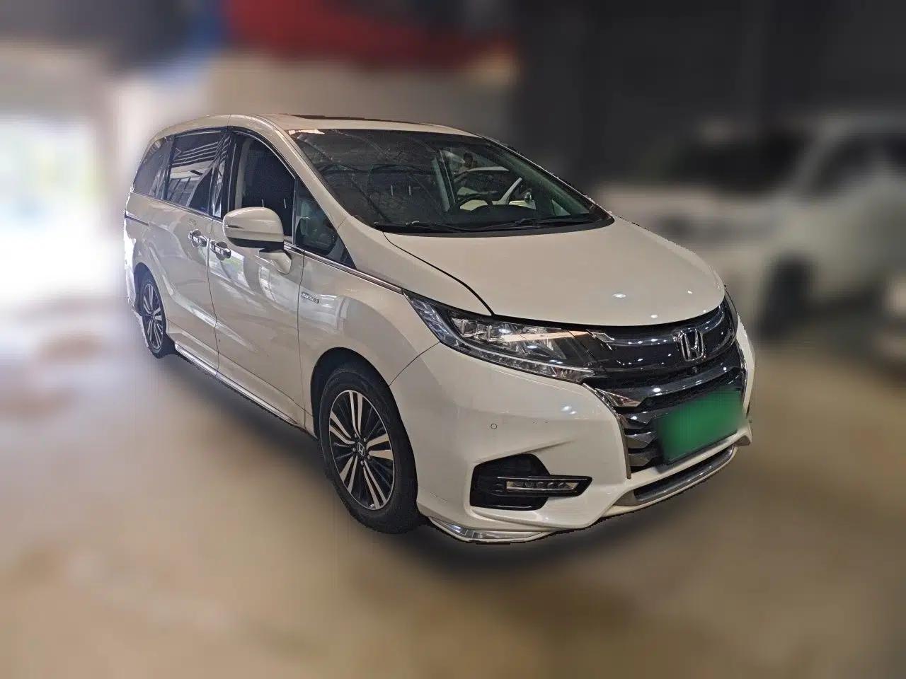Honda Odyssey 2021 2.0L Rui·Supreme Edition — миниатюра 3