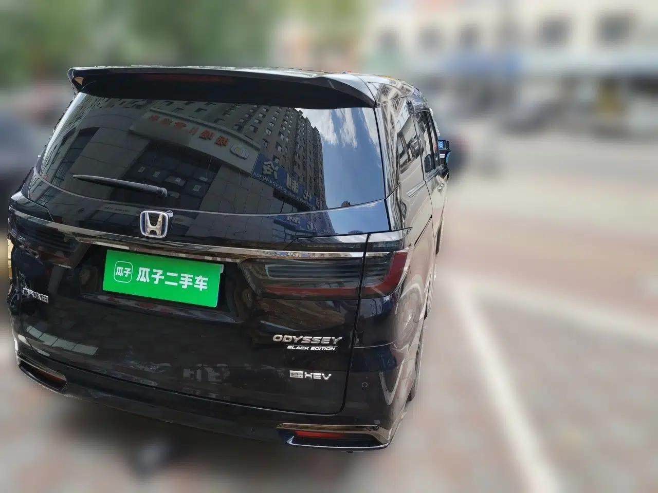 Honda Odyssey 2024 2.0L eHEV Sharp – Supreme Edition — миниатюра 5