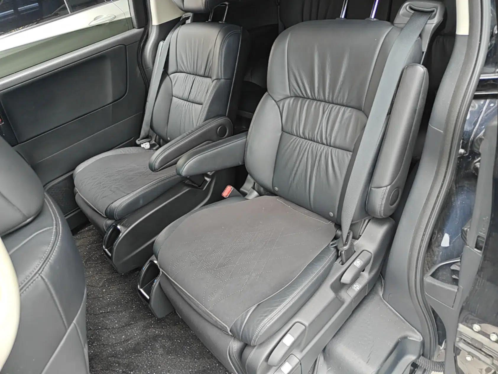 Honda Odyssey 2022 2.0L eHEV Sharp·Luxury Edition — миниатюра 20