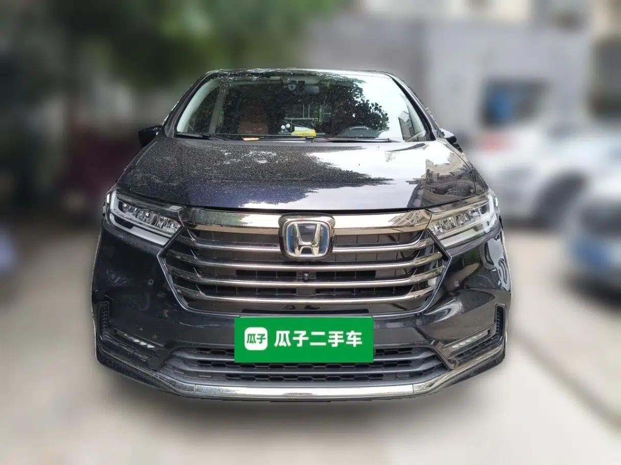 Honda Odyssey 2024 2.0L eHEV Sharp & Enjoy Edition — миниатюра 2