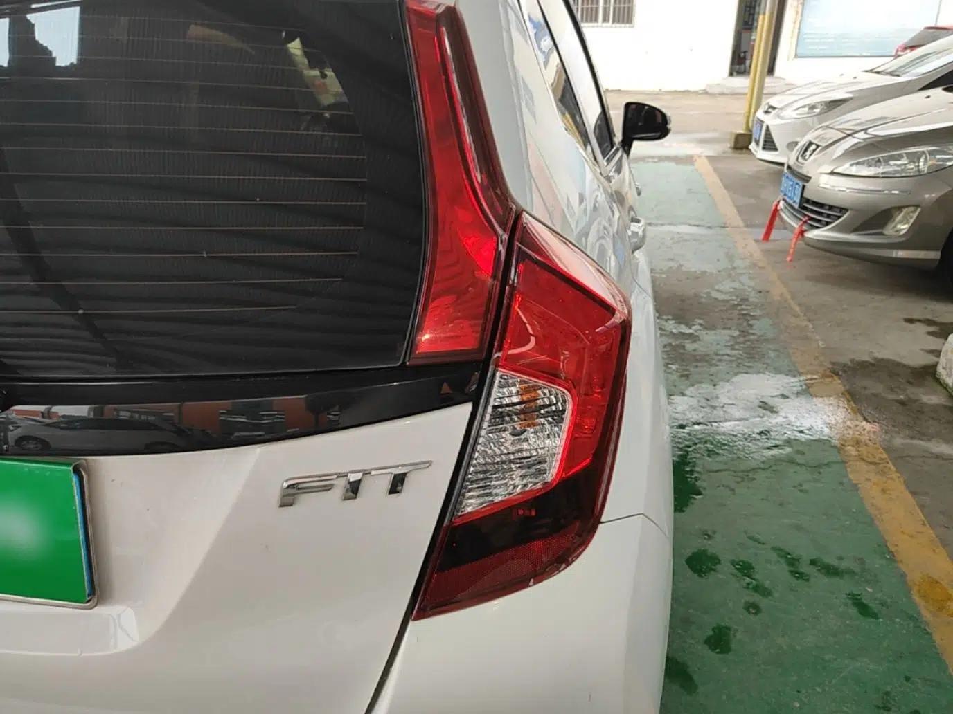 Honda Fit 2018 1.5L CVT Comfort Version — миниатюра 9