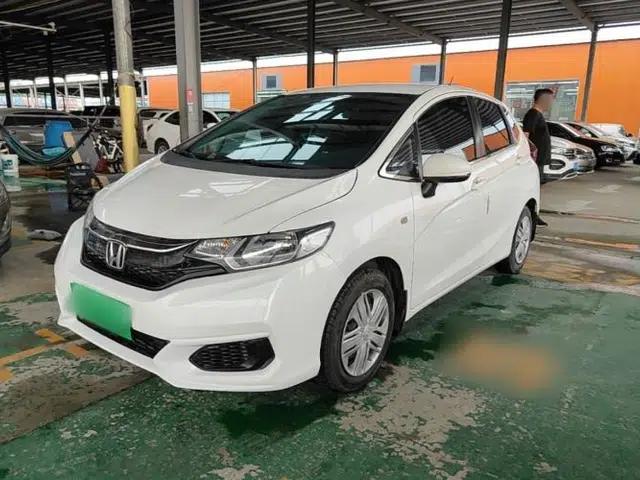 Honda Fit 2018 1.5L CVT Comfort Version