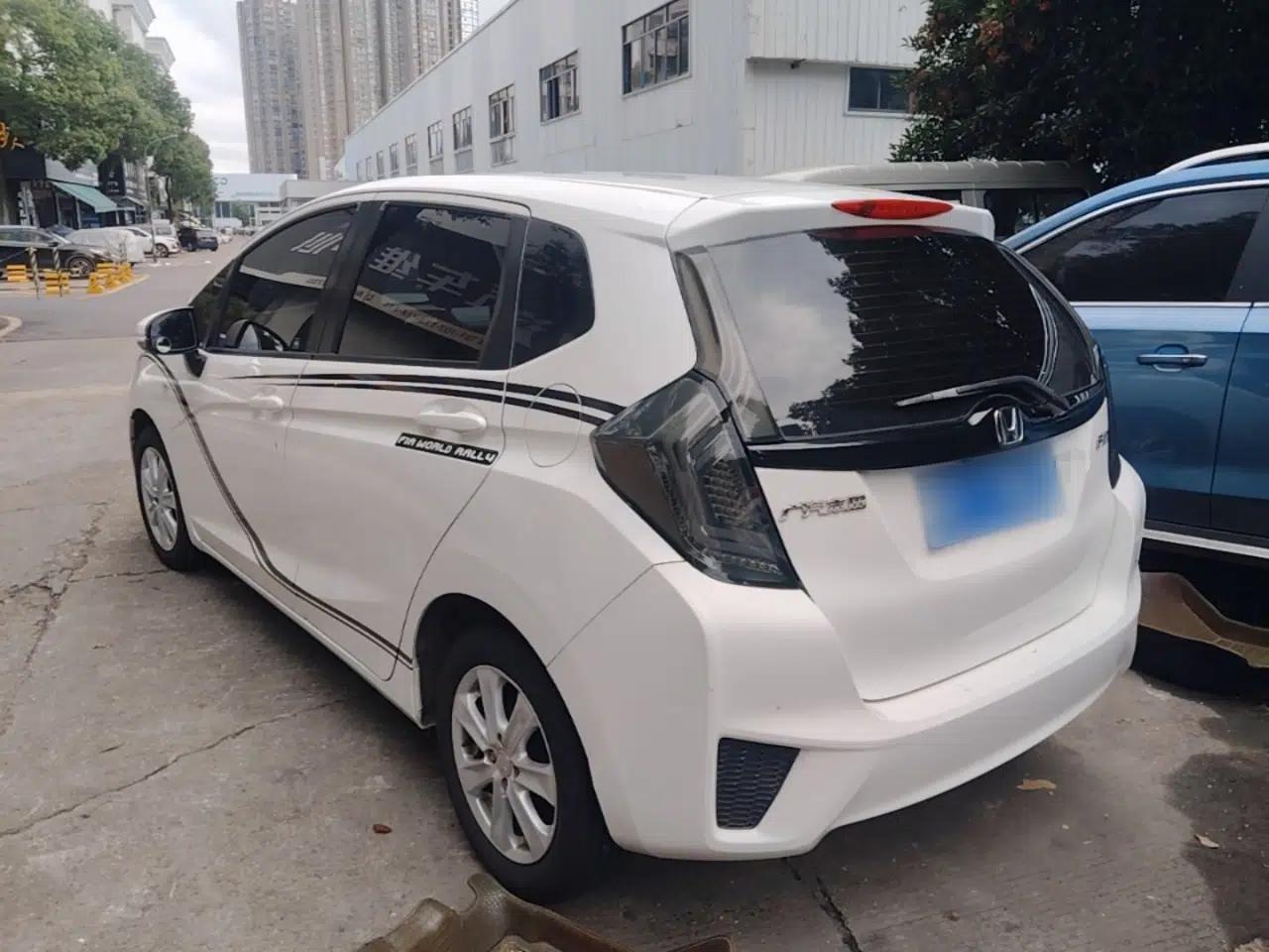 Honda Fit 2014 1.5L LX CVT Comfort Model — миниатюра 4