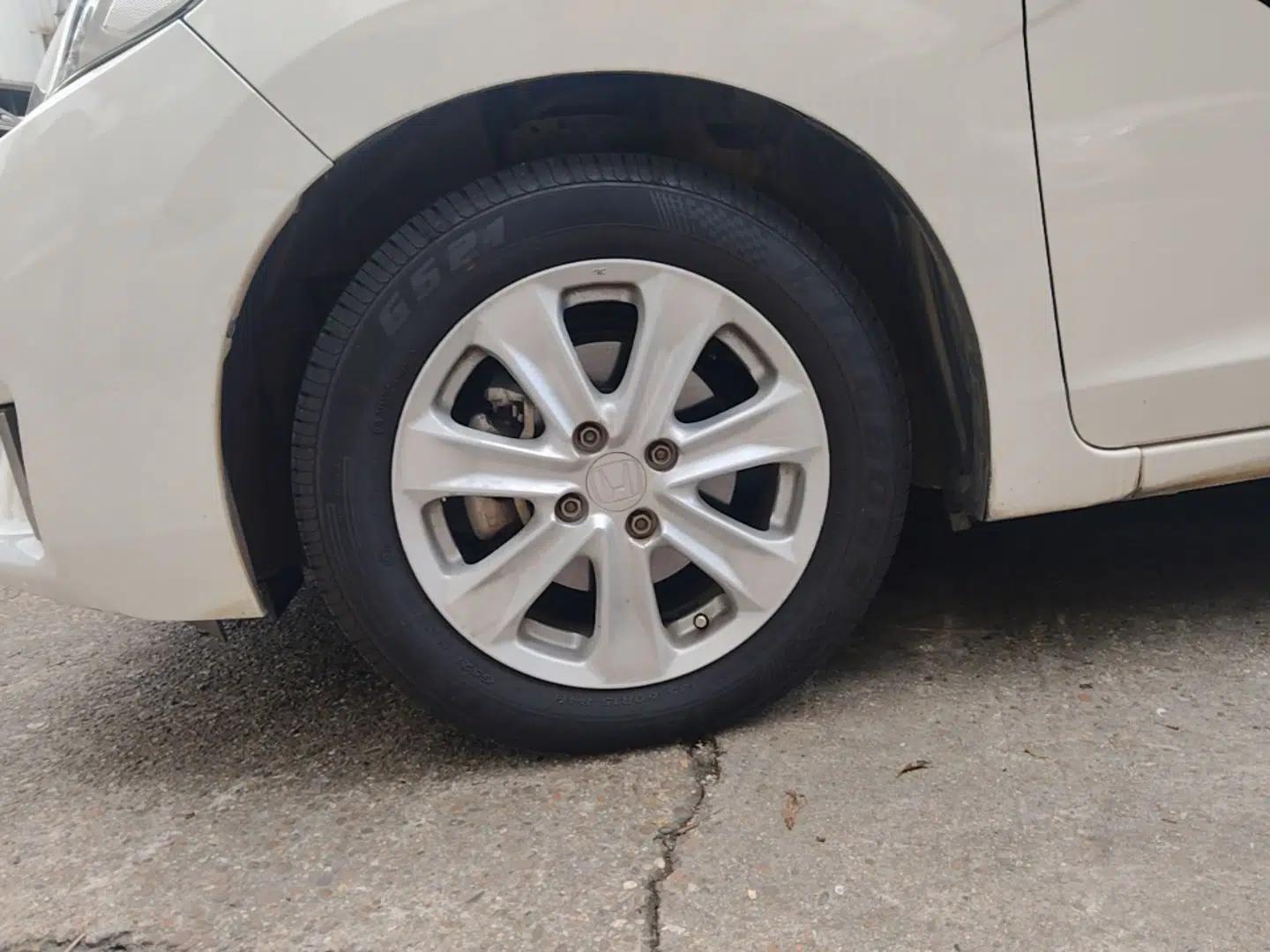 Honda Fit 2014 1.5L LX CVT Comfort Model — миниатюра 10