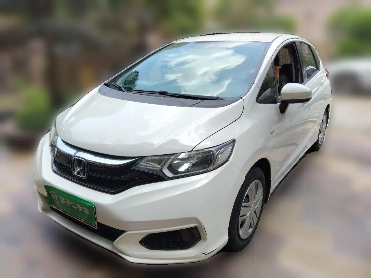 Honda Fit 2018 1.5L CVT Comfort Version — миниатюра 1