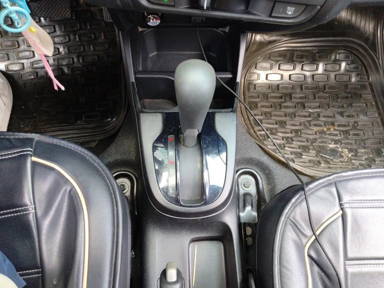 Honda Fit 2018 1.5L CVT Comfort Version — миниатюра 14