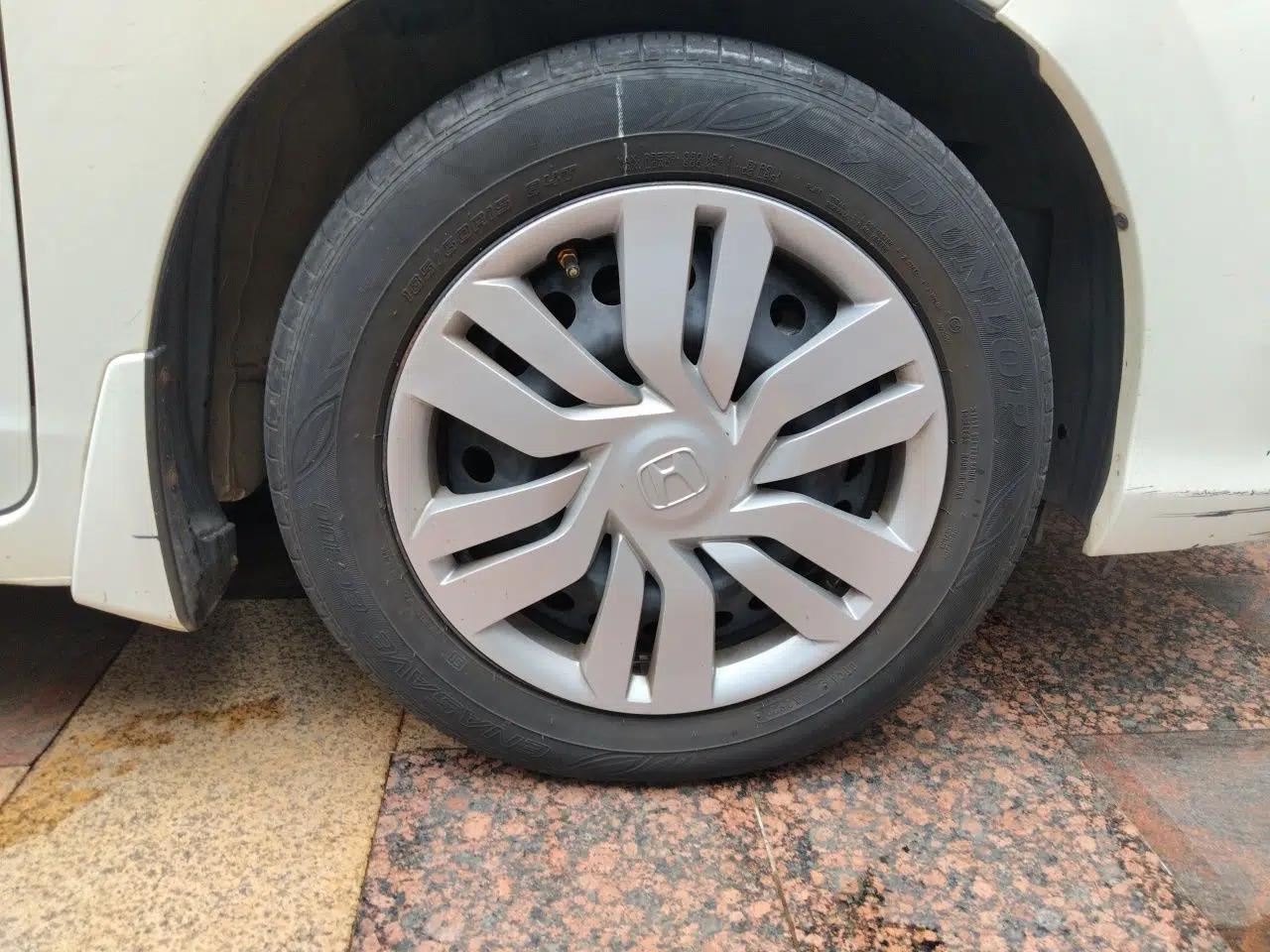 Honda Fit 2018 1.5L CVT Comfort Version — миниатюра 8