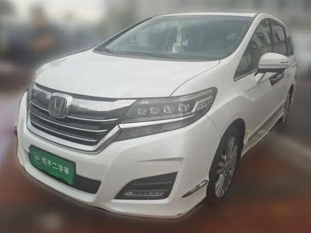 Honda Elysion 2016 2.4L Supreme Edition