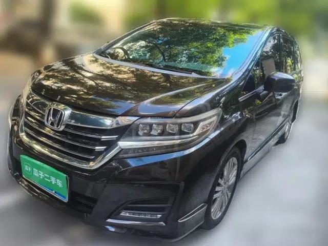 Honda Elysion 2016 2.4L Luxury Edition