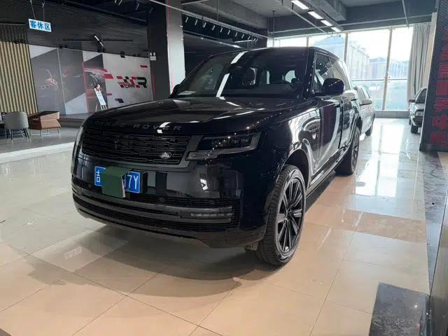 2026 Range Rover 3.0 L6 400PS HSE Long Wheelbase