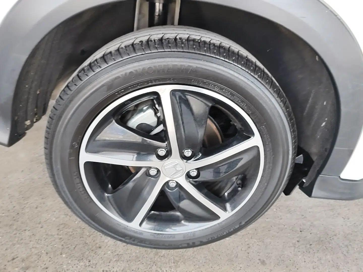 Honda Vezel 2020 1.5L CVT Pioneer Edition — миниатюра 11