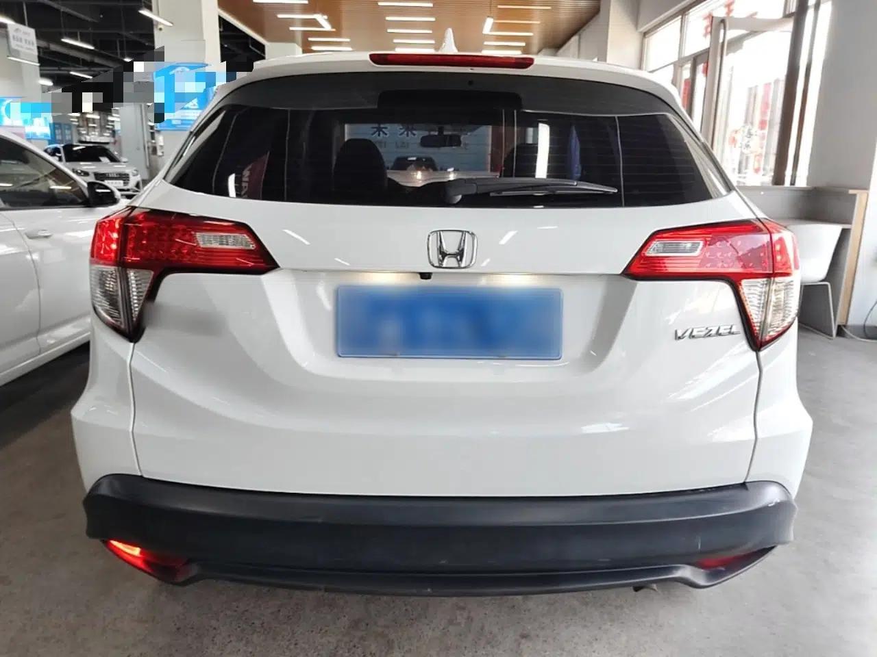 Honda Vezel 2020 1.5L CVT Pioneer Edition — миниатюра 5