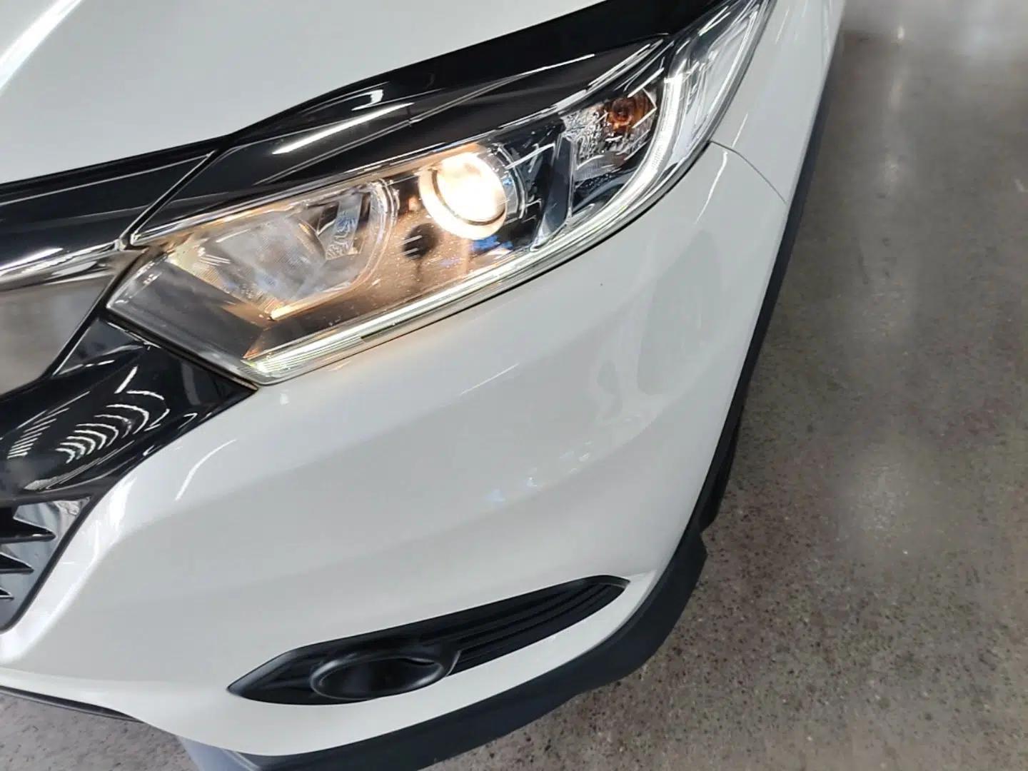 Honda Vezel 2020 1.5L CVT Pioneer Edition — миниатюра 8