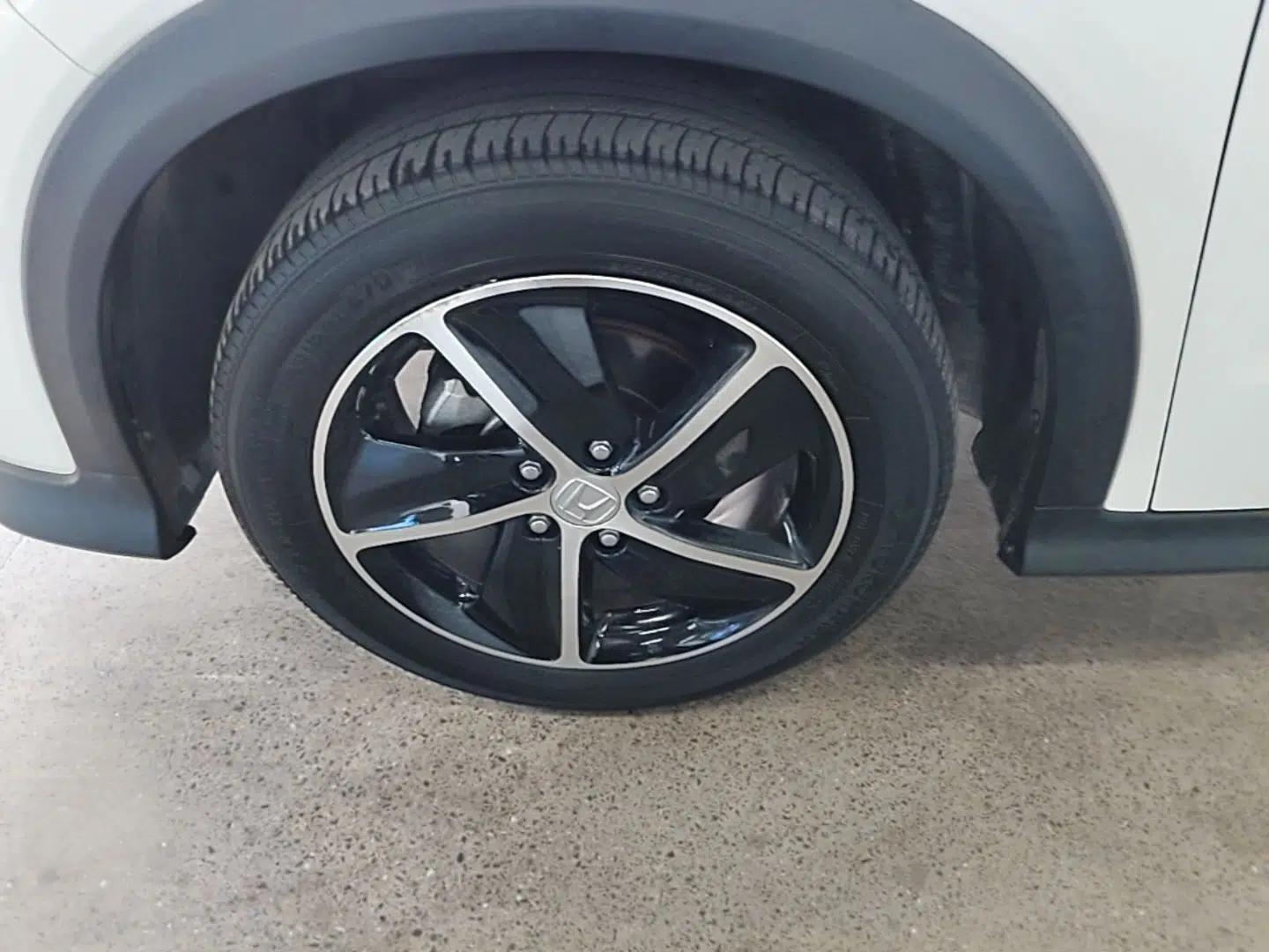 Honda Vezel 2020 1.5L CVT Pioneer Edition — миниатюра 10