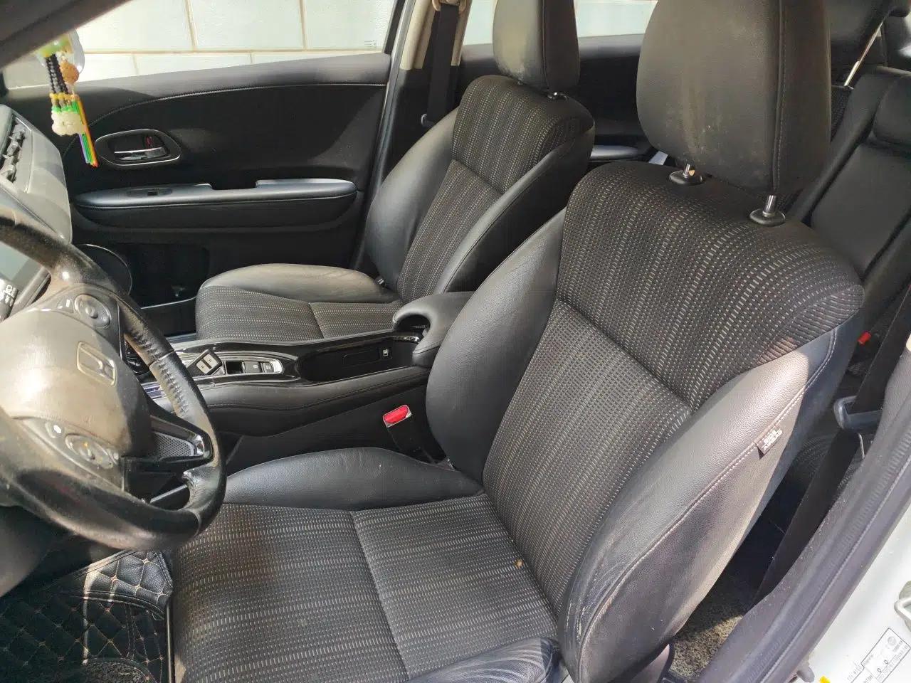 Honda Vezel 2015 1.8L CVT 2WD Luxury Model — миниатюра 15