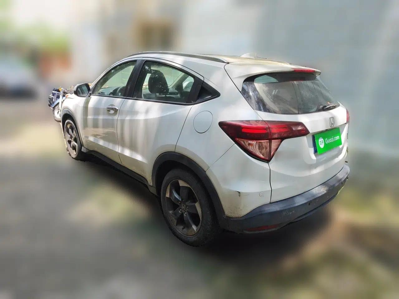 Honda Vezel 2015 1.8L CVT 2WD Luxury Model — миниатюра 4
