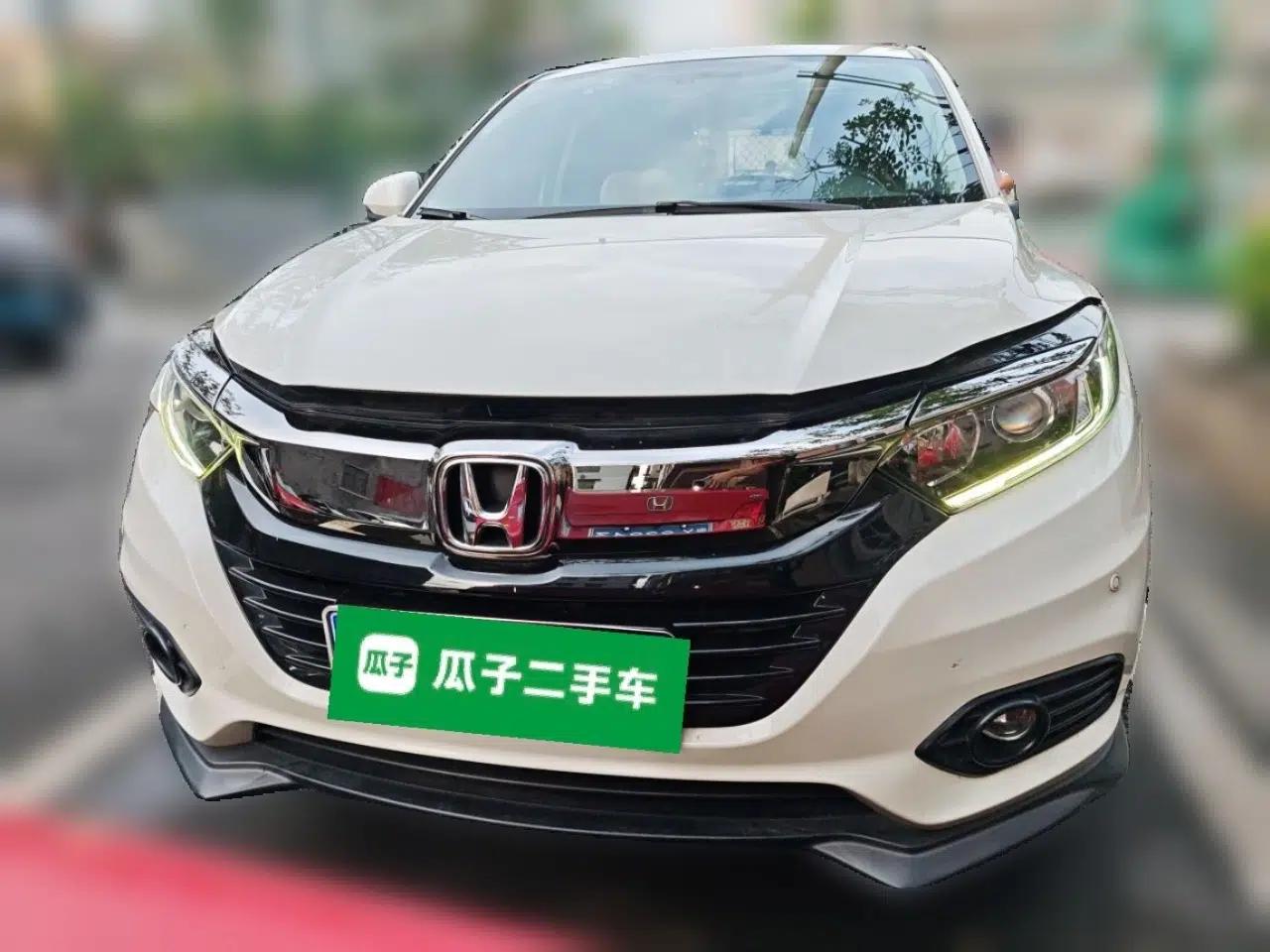 Honda Vezel 2020 1.5L CVT Pioneer Edition — миниатюра 2