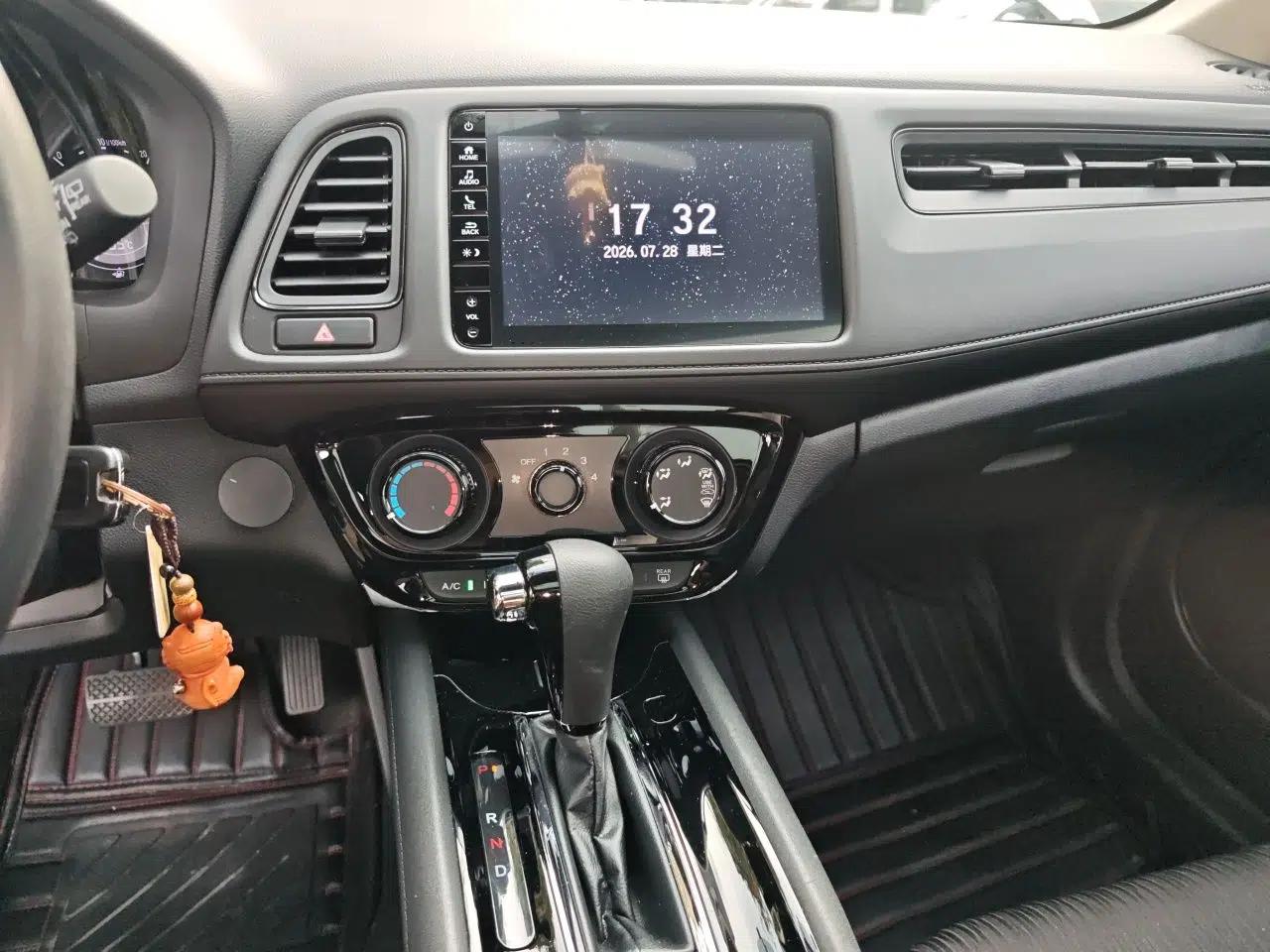 Honda Vezel 2020 1.5L CVT Pioneer Edition — миниатюра 10