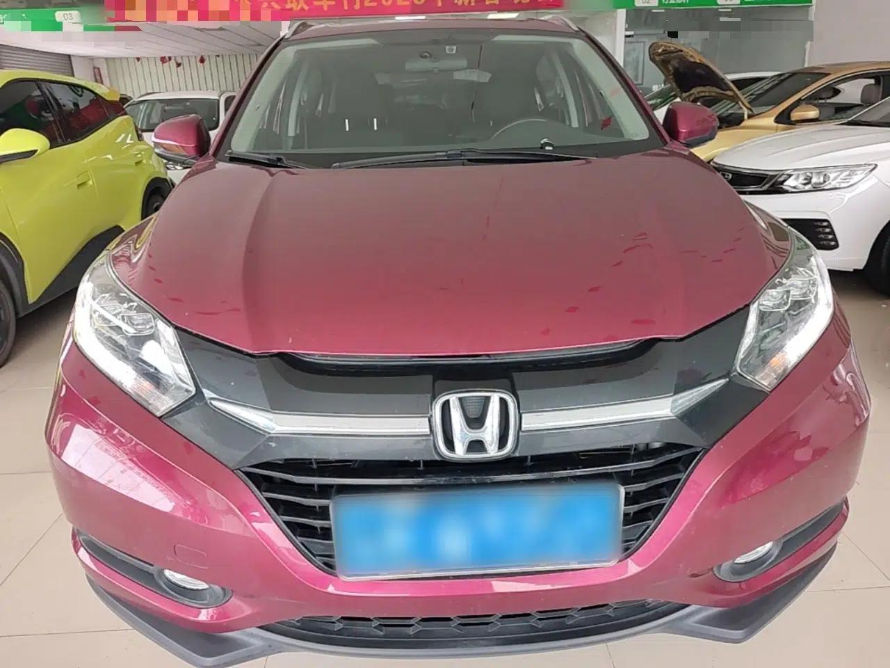 Honda Vezel 2018 1.5L CVT 2WD Technology Elite Model — миниатюра 2