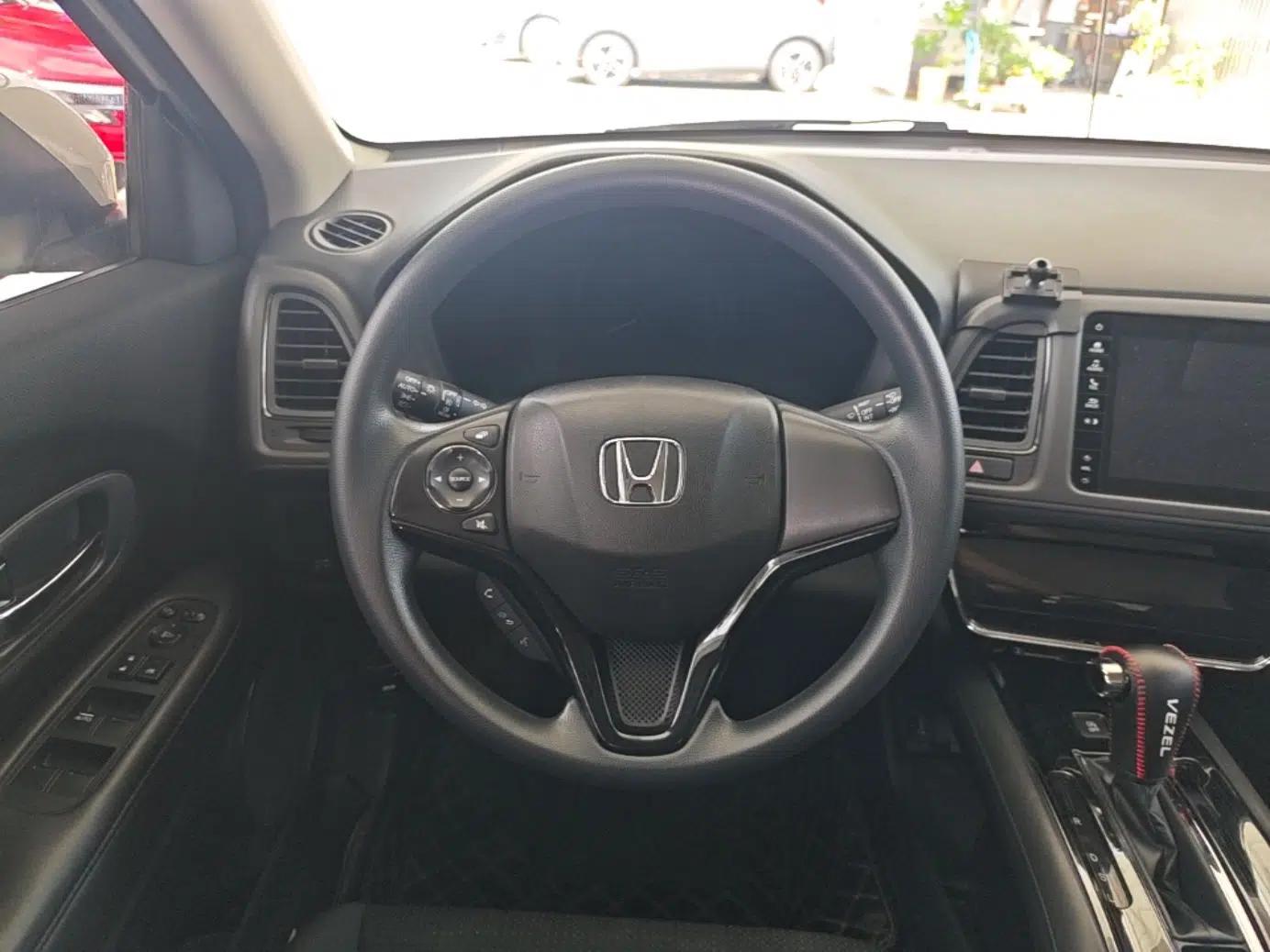Honda Vezel 2020 220 TURBO CVT Elite Edition — миниатюра 13