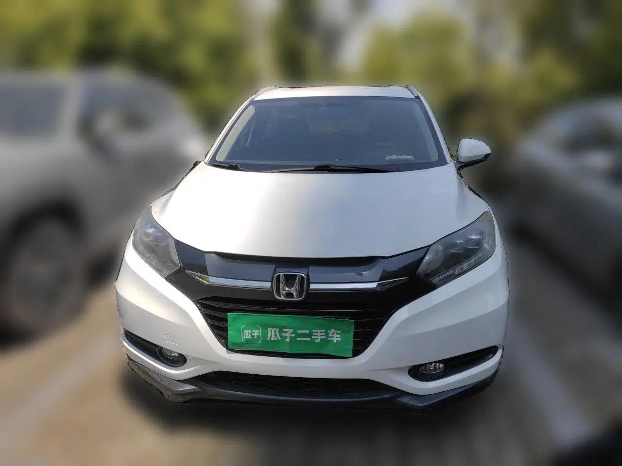 Honda Vezel 2018 1.5L CVT 2WD Technology Elite Model — миниатюра 2