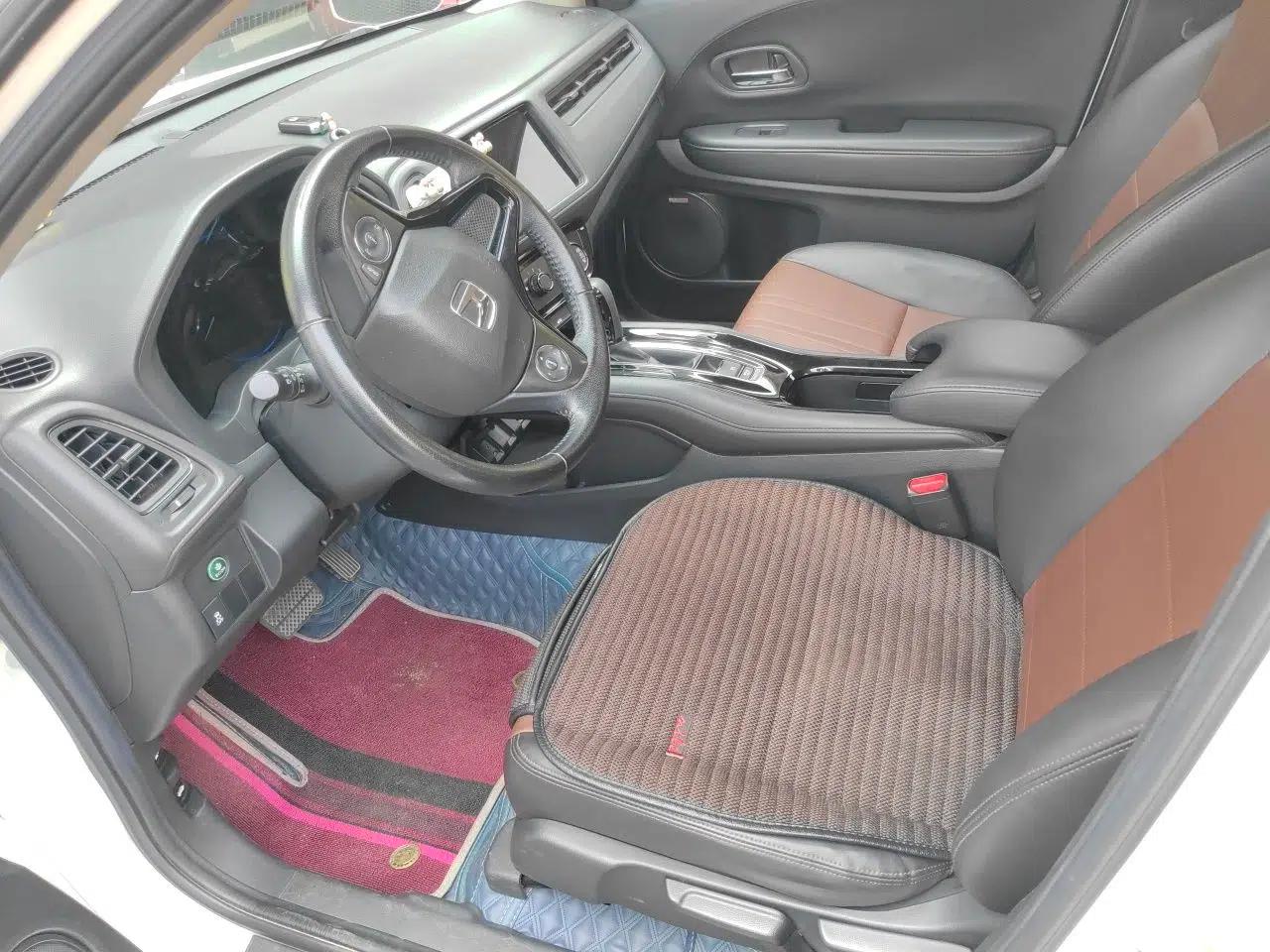 Honda Vezel 2018 1.5L CVT 2WD Technology Elite Model — миниатюра 15