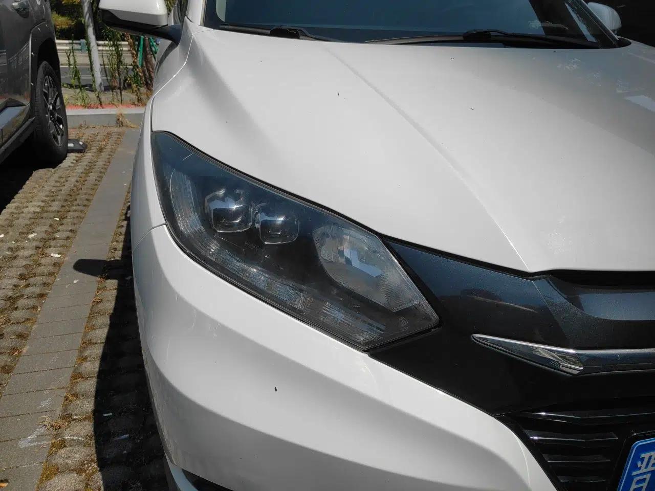 Honda Vezel 2018 1.5L CVT 2WD Technology Elite Model — миниатюра 7